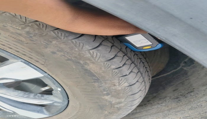 2020 MG HECTOR SHARP 2.0 DIESEL, Diesel, Manual, 2,00,000 km, tyre