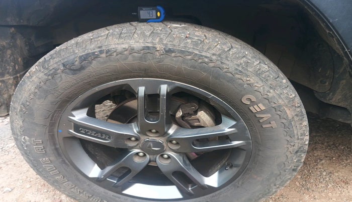 2023 Mahindra Thar LX D AT 4WD HT, Diesel, Automatic, 47,411 km, tyre