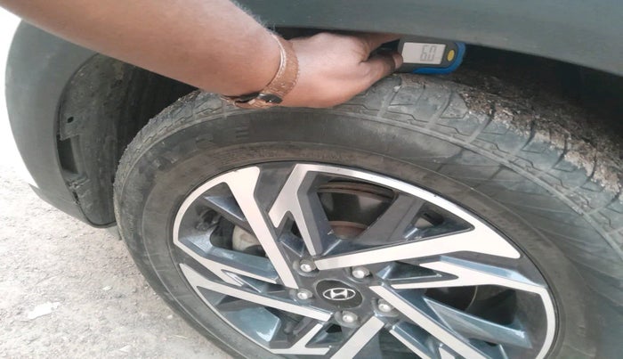 2020 Hyundai Creta E 1.5 DIESEL, Diesel, Manual, 99,879 km, tyre