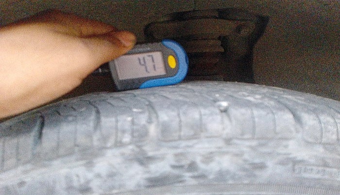 2015 Hyundai Creta SX PLUS 1.6 PETROL, Petrol, Manual, 1,17,722 km, tyre