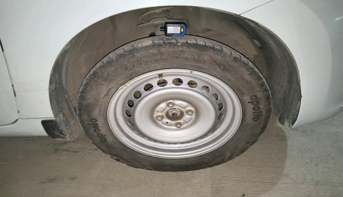 2024 Maruti Baleno SIGMA PETROL 1.2, Petrol, Manual, 59,205 km, tyre