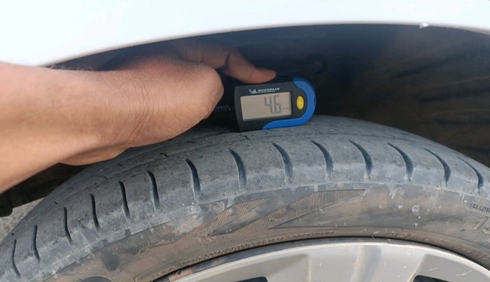 2015 Maruti Wagon R 1.0 VXI, Petrol, Manual, 98,248 km, tyre