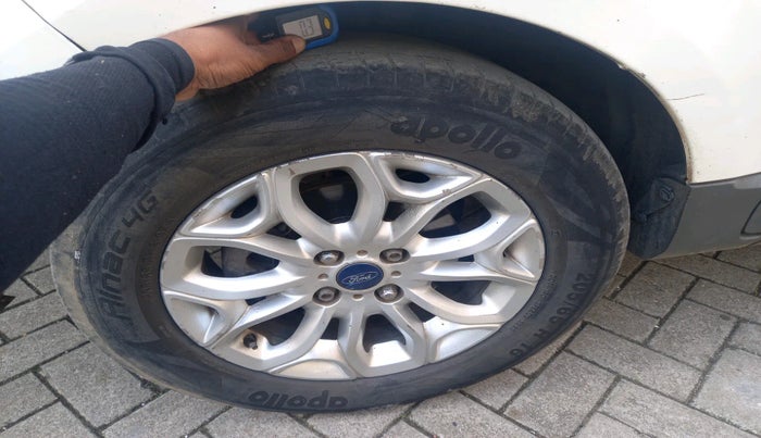 2017 Ford Ecosport TITANIUM 1.5L DIESEL, Diesel, Manual, 1,72,654 km, tyre