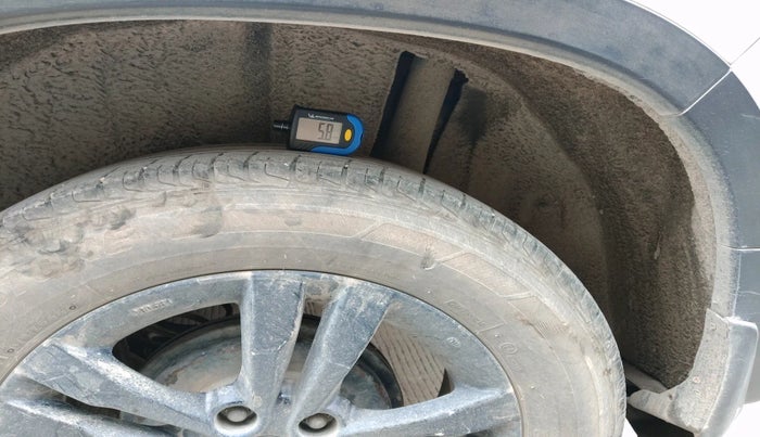 2018 Maruti Vitara Brezza ZDI AMT, Diesel, Automatic, 82,959 km, tyre