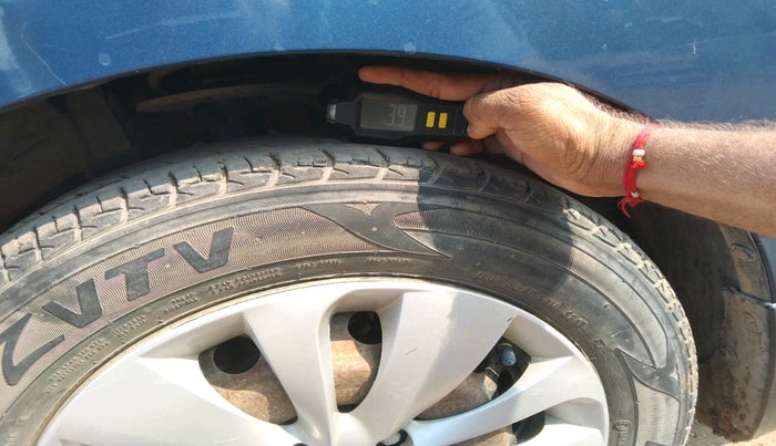 2017 Maruti Baleno DELTA PETROL 1.2, Petrol, Manual, 35,330 km, tyre