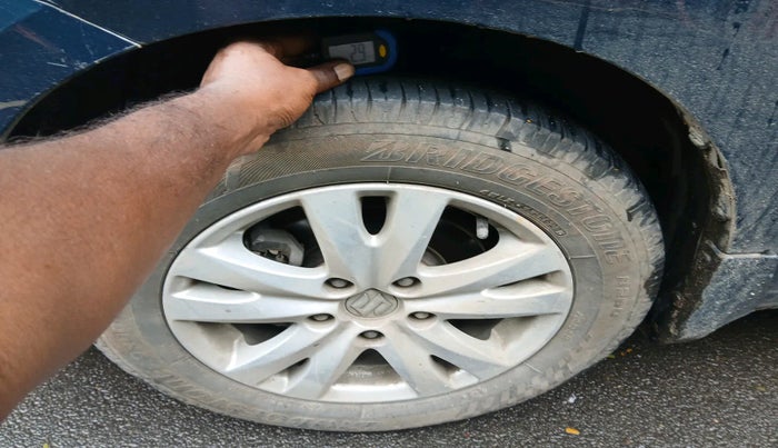 2016 Maruti Ertiga ZXI+, Petrol, Manual, 76,653 km, tyre