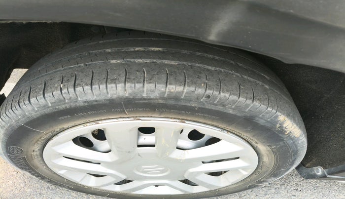 2017 Maruti Vitara Brezza LDI (O), Diesel, Manual, 80,433 km, tyre