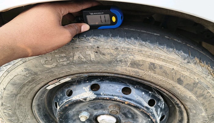 2019 Maruti Alto VXI, Petrol, Manual, 50,932 km, tyre