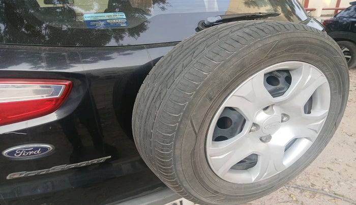 2017 Ford Ecosport TREND 1.5L DIESEL, Diesel, Manual, 95,781 km, tyre