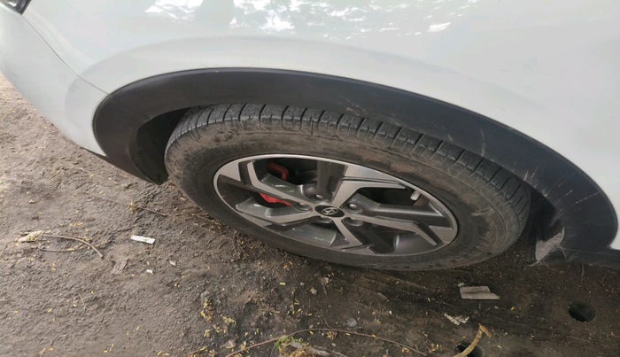 2019 Hyundai Creta SX AT 1.6 DIESEL, Diesel, Automatic, 1,16,714 km, tyre