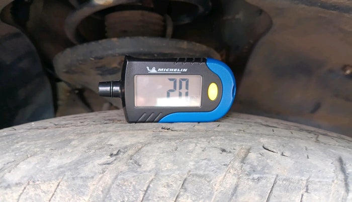 2014 Mahindra XUV500 W6, Diesel, Manual, 94,672 km, tyre