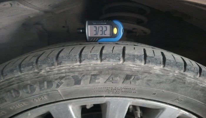 2016 Maruti Ciaz ZDI+ SHVS, Diesel, Manual, 1,11,725 km, tyre