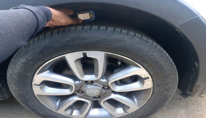 2017 Hyundai i20 Active 1.2 SX, Petrol, Manual, 30,908 km, tyre