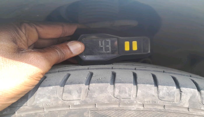 2018 Tata TIGOR XZ PLUS PETROL, Petrol, Manual, 1,39,384 km, tyre