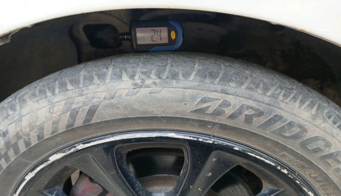 2015 Hyundai Grand i10 ASTA AT 1.2 KAPPA VTVT, Petrol, Automatic, 54,855 km, tyre