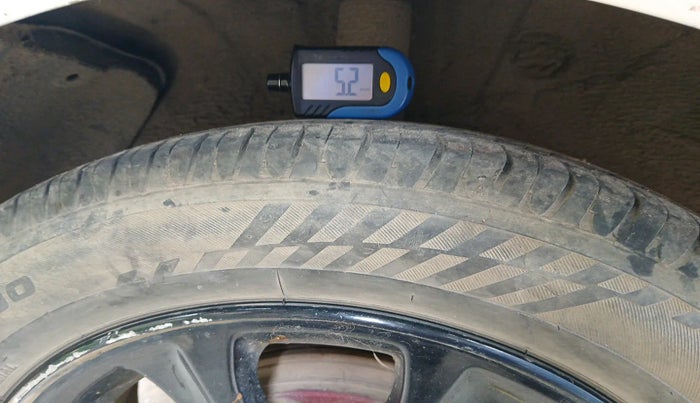 2015 Hyundai Grand i10 ASTA AT 1.2 KAPPA VTVT, Petrol, Automatic, 54,855 km, tyre