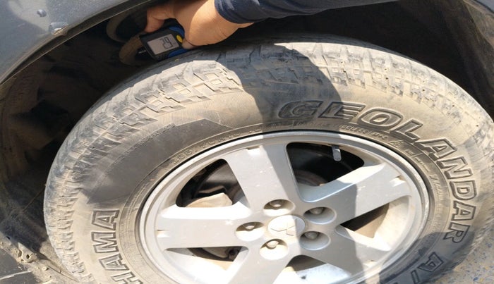 2011 Mitsubishi Outlander 2.4 MIVEC, Petrol, Automatic, 94,115 km, tyre