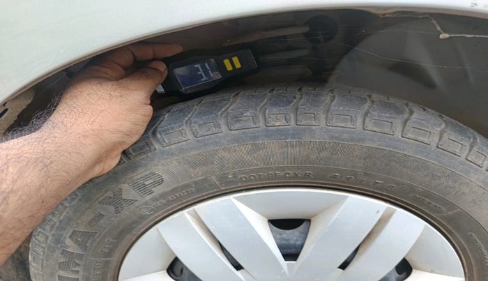 2017 Maruti Alto 800 VXI, Petrol, Manual, 28,158 km, tyre