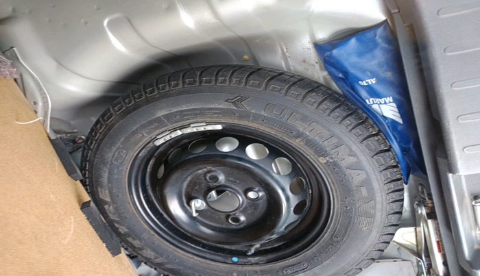 2017 Maruti Alto 800 VXI, Petrol, Manual, 28,158 km, tyre