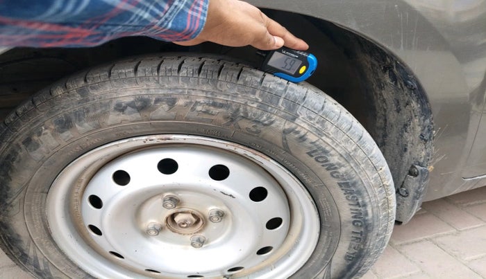 2021 Maruti Swift LXI, Petrol, Manual, 60,056 km, tyre