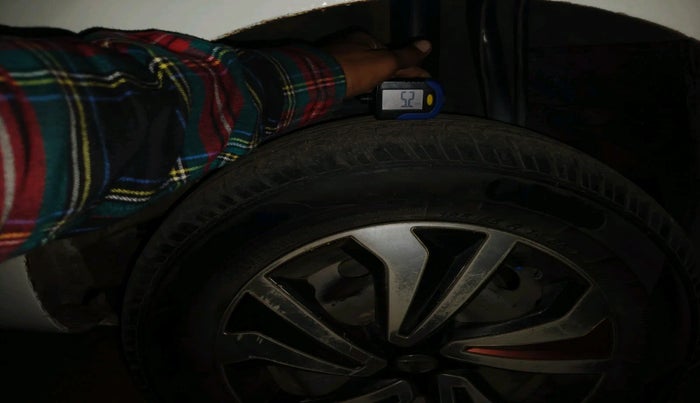 2018 Tata Zest XE 75PS DIESEL, Diesel, Manual, 97,116 km, tyre