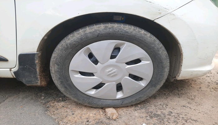 2020 Maruti Celerio VXI CNG, Petrol, Manual, 1,13,514 km, tyre