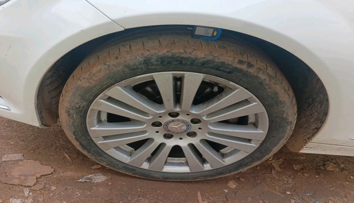 2011 Mercedes Benz C Class C 250 CDI, Diesel, Automatic, 60,476 km, tyre