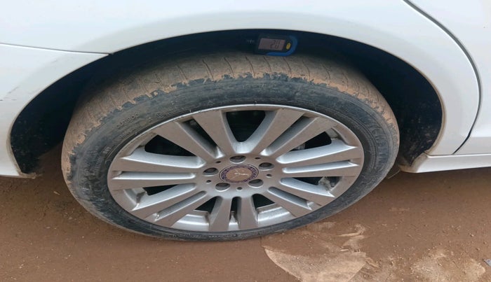 2011 Mercedes Benz C Class C 250 CDI, Diesel, Automatic, 60,476 km, tyre