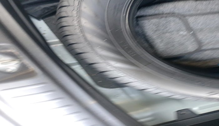 2023 KIA SELTOS  X LINE 1.5 DIESEL AT, Diesel, Automatic, 22,870 km, tyre