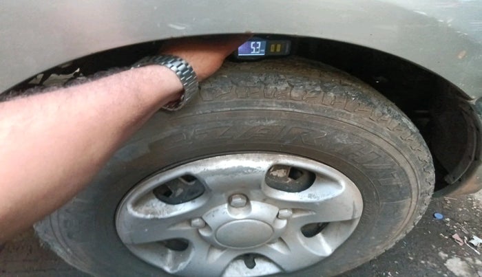 2010 Mahindra Xylo D2, Diesel, Manual, 1,15,026 km, tyre