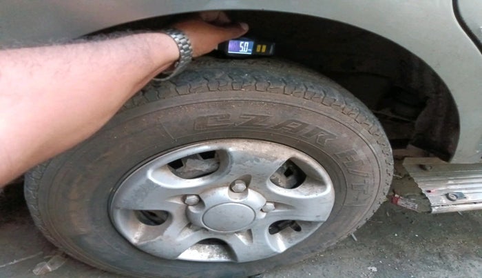 2010 Mahindra Xylo D2, Diesel, Manual, 1,15,026 km, tyre