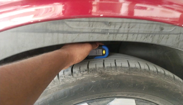 2022 Hyundai VENUE SX (O) 1.5 CRDI, Diesel, Manual, 81,249 km, tyre