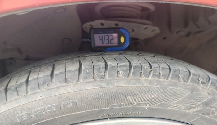 2015 Honda Jazz 1.2L I-VTEC V, Petrol, Manual, 93,354 km, tyre