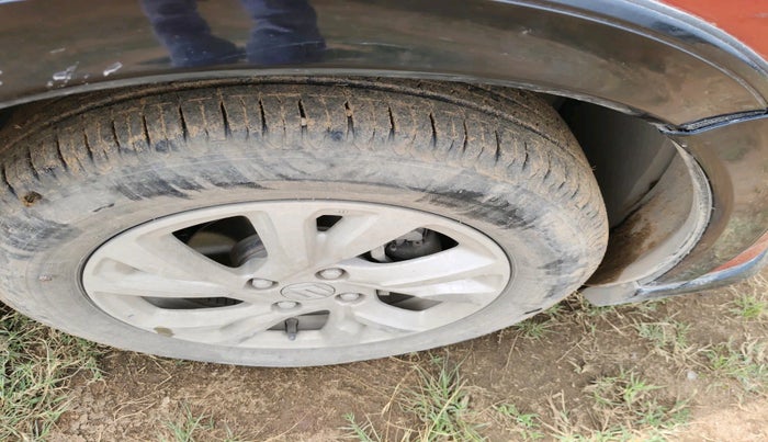 2024 Maruti Swift ZXi, Petrol, Manual, 38,429 km, tyre