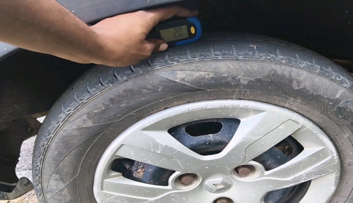 2016 Renault Kwid RXL, Petrol, Manual, 59,772 km, tyre