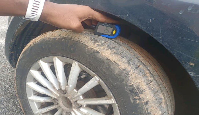 2010 Hyundai i20 ERA 1.2, Petrol, Manual, 2,01,579 km, tyre