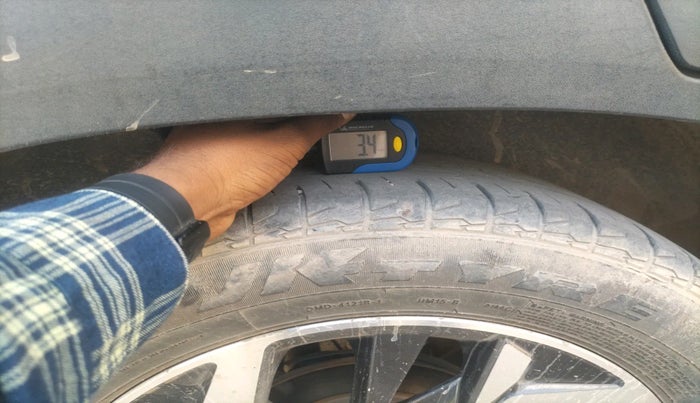 2020 Hyundai Creta SX (O) AT 1.5 DIESEL, Diesel, Automatic, 1,48,000 km, tyre