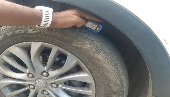 2017 Maruti S Cross ZETA 1.3, Diesel, Manual, 1,19,822 km, tyre