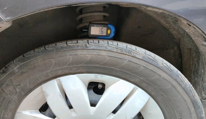 2016 Maruti Alto 800 VXI, Petrol, Manual, 1,17,143 km, tyre