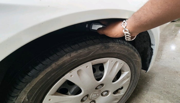 2015 Honda Amaze 1.2L I-VTEC S, Petrol, Manual, 93,208 km, tyre