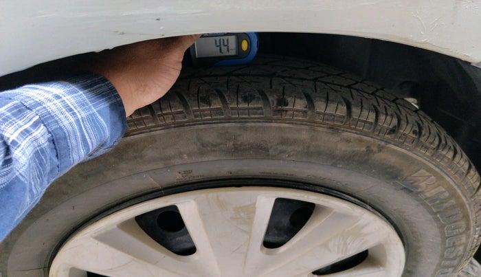 2010 Maruti Swift Dzire VXI, Petrol, Manual, 71,506 km, tyre