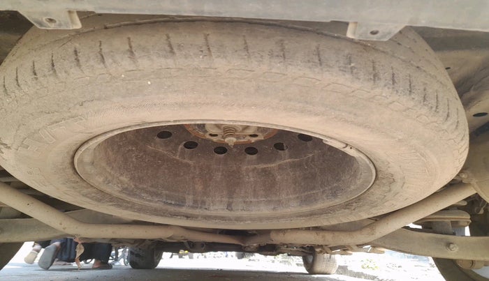 2013 Mahindra XUV500 W8, Diesel, Manual, 96,253 km, tyre