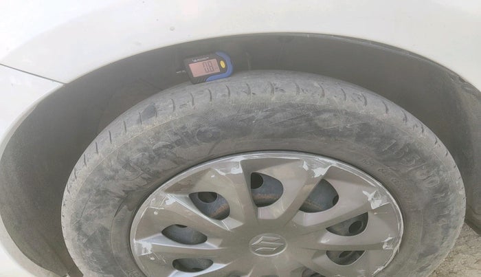 2020 Maruti Dzire VXI, Petrol, Manual, 83,318 km, tyre