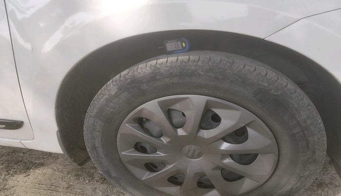 2020 Maruti Dzire VXI, Petrol, Manual, 83,318 km, tyre