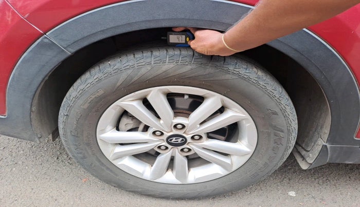 2016 Hyundai Creta SX PLUS 1.6 PETROL, Petrol, Manual, 82,934 km, tyre