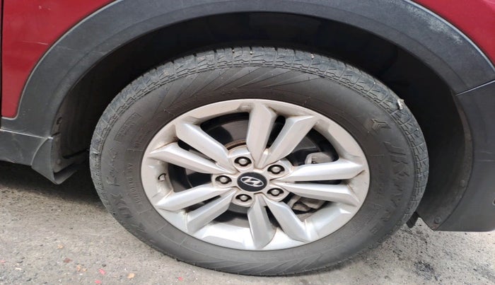 2016 Hyundai Creta SX PLUS 1.6 PETROL, Petrol, Manual, 82,934 km, tyre