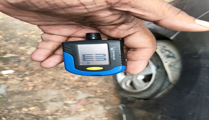 2014 Honda City 1.5L I-VTEC VX CVT, Petrol, Automatic, 1,02,332 km, tyre