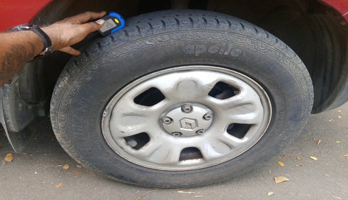 2013 Renault Duster RXL PETROL, Petrol, Manual, 24,244 km, tyre