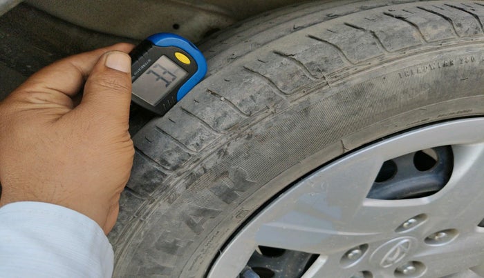 2022 Hyundai VENUE S 1.2, Petrol, Manual, 28,003 km, tyre