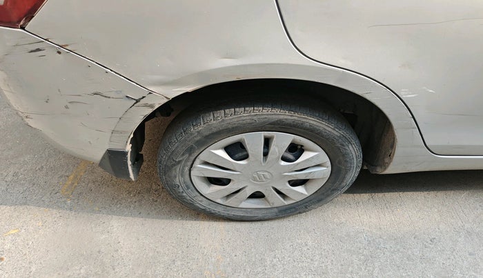2012 Maruti Swift Dzire VXI, Petrol, Manual, 70,992 km, tyre